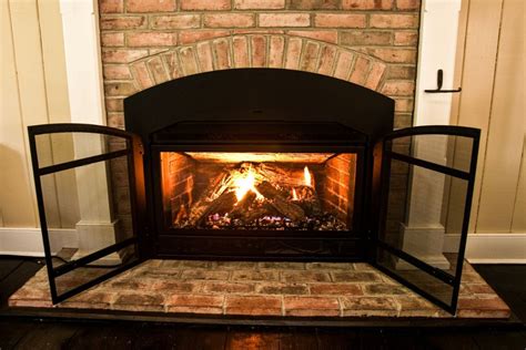 gas leak from fireplace|How To Tell If My Gas Fireplace Is Leaking [A Guide。